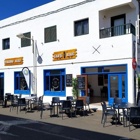Surf House Famara Yokomosurf Hostel Buitenkant foto